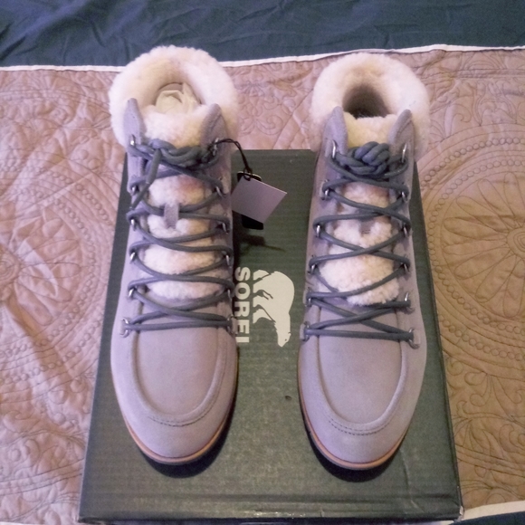 Sorel Harlow Lace Cozy Boots - Picture 10 of 11